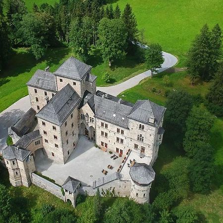 Schlossresidenz Fischhorn Брук-ан-дер-Гросглокнерштрасе Екстер'єр фото